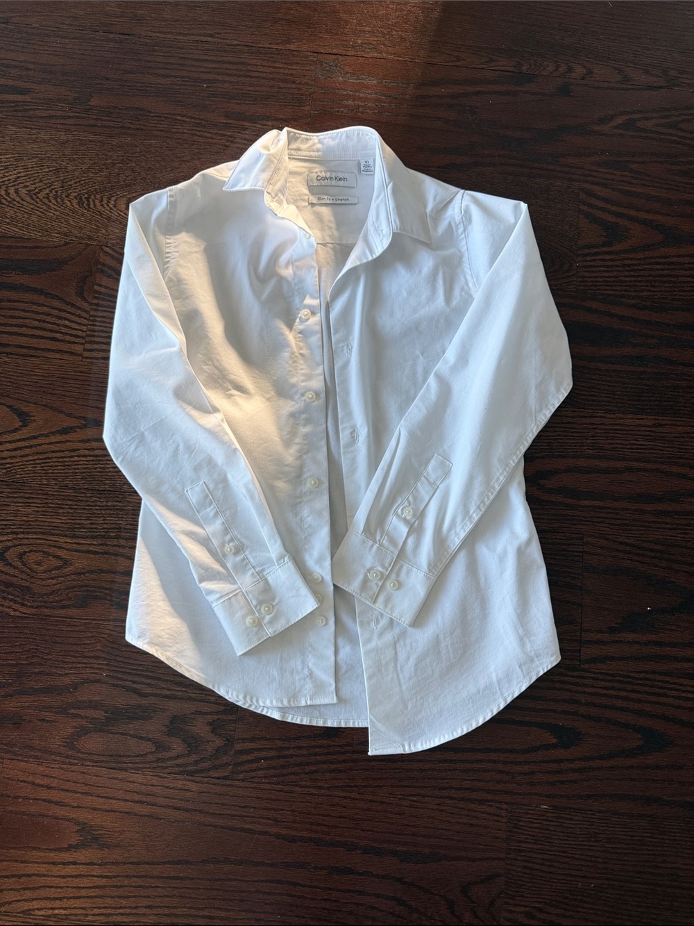 Like new kids Calvin Klein White Long-Sleeve Button-Down Dress Shirt